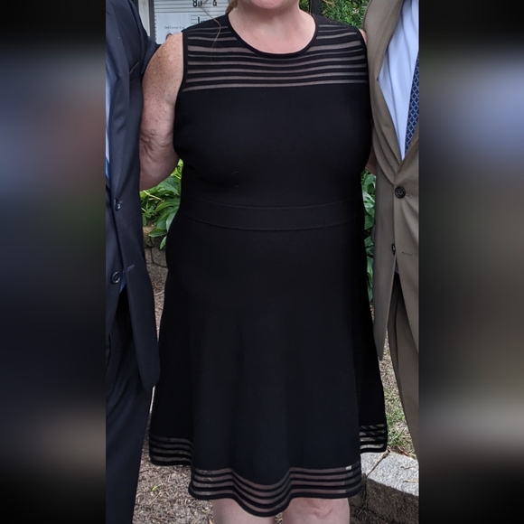 Eliza J Black Fit & Flare Dress. Size 1X - Picture 7 of 7